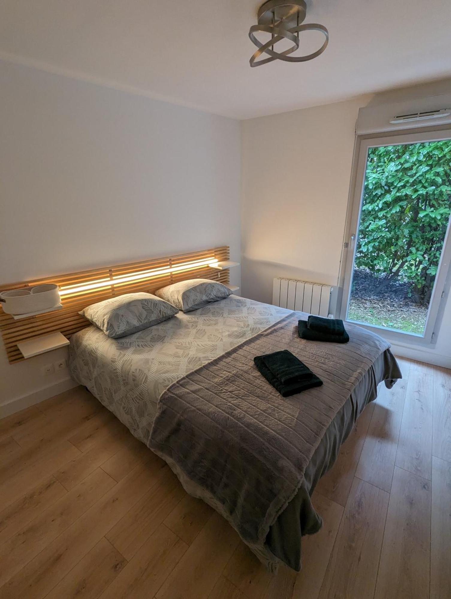 Comfort And Tranquility Near Lyon And Groupama Stadium, 4 Personnes Meyzieu Exterior foto
