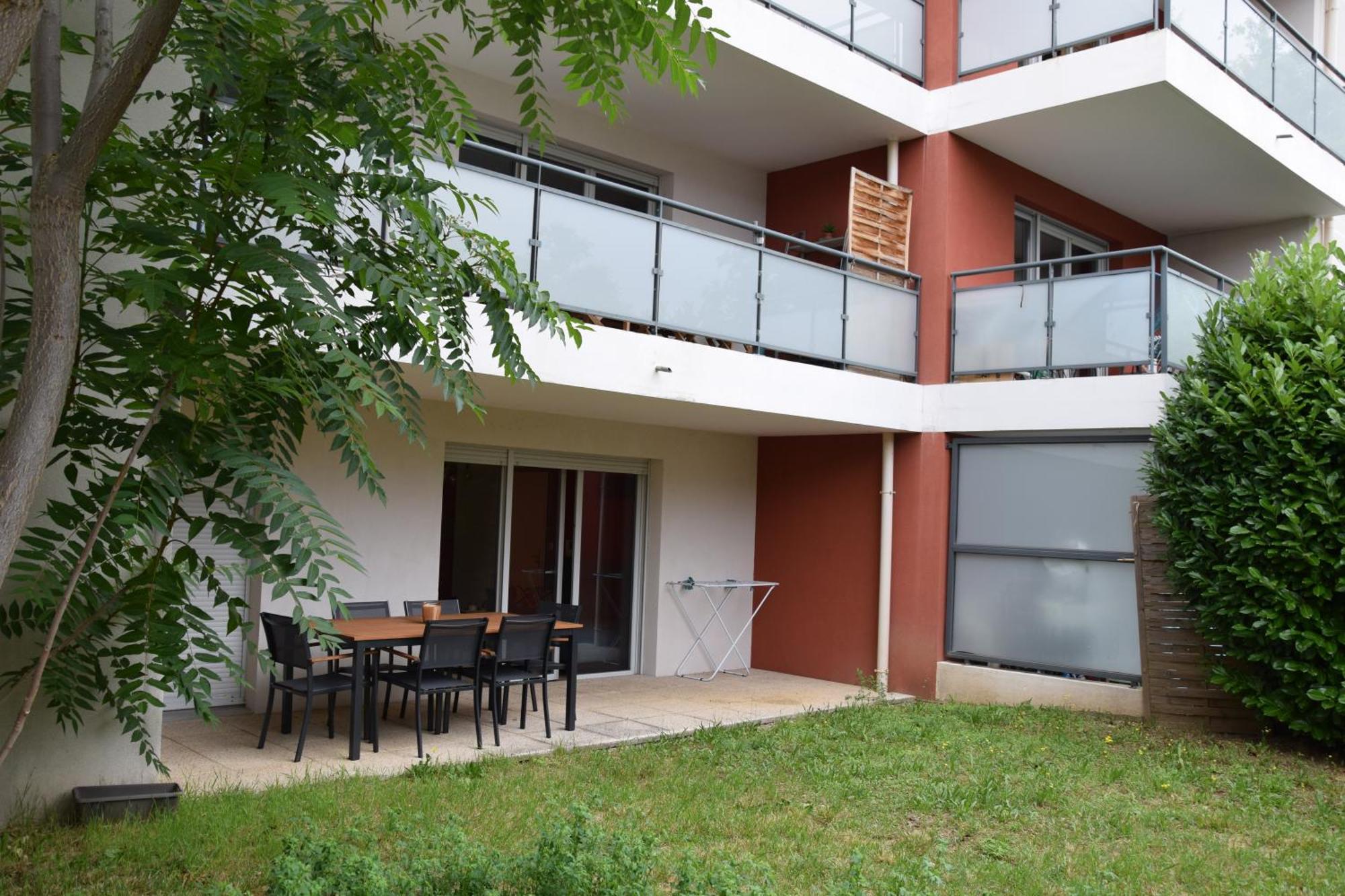 Comfort And Tranquility Near Lyon And Groupama Stadium, 4 Personnes Meyzieu Exterior foto
